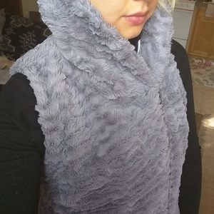 Patagonia Women's Grey Faux Fur Vest with Pockets